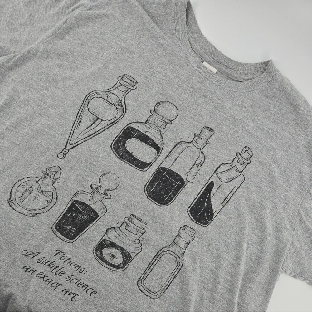 Potions Men Graphic Shirt XL Grey Classic Halloween Apothecary Witchy Magic